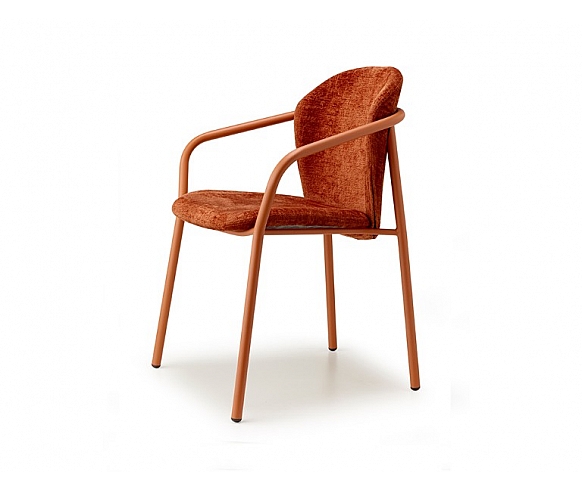 Finn A chair